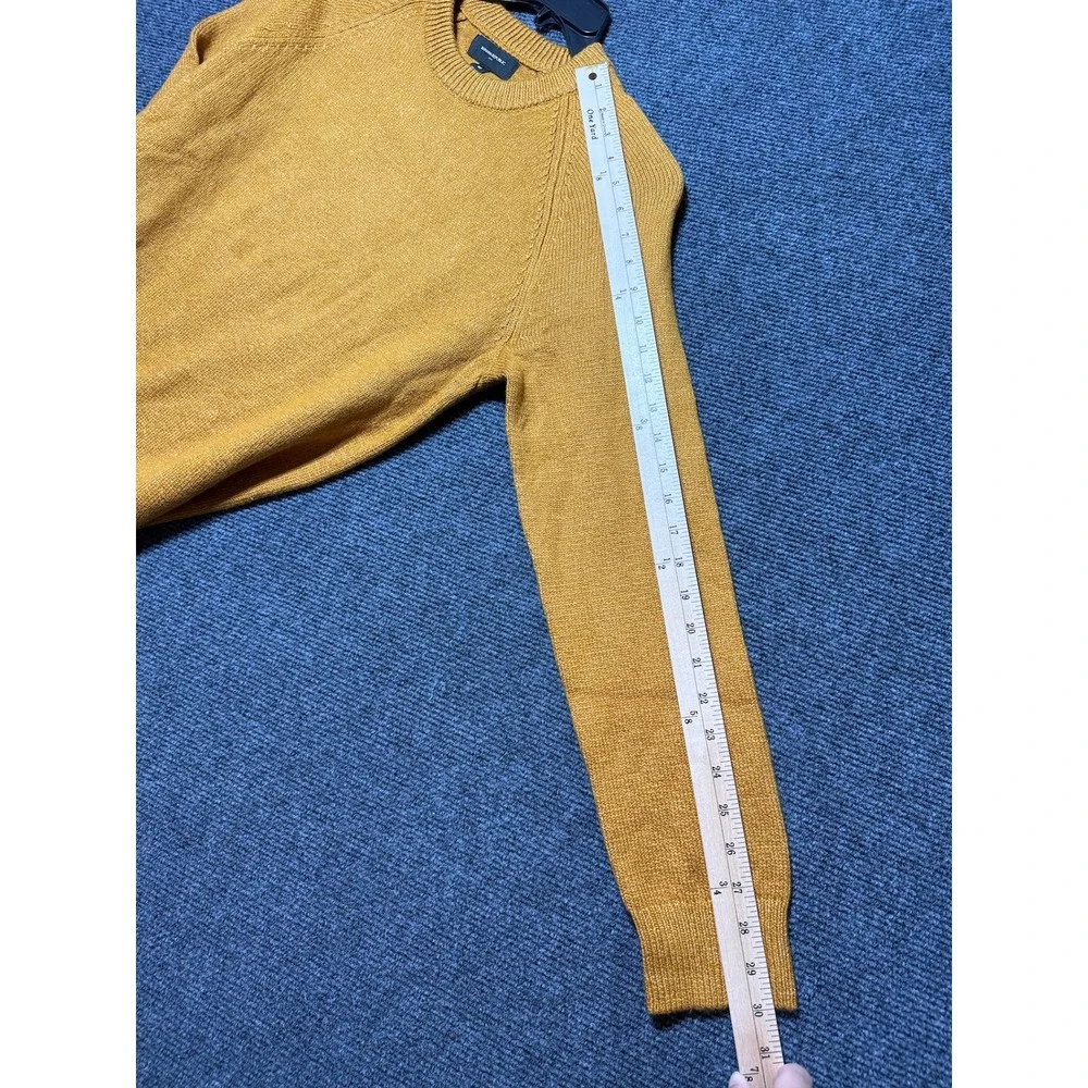 Banana Republic Sweater Mens M Mustard Raglan Cotton Blend Crew Neck 496096-06-1